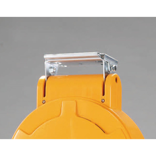 建物躯体にしっかり接合するハンガー受け