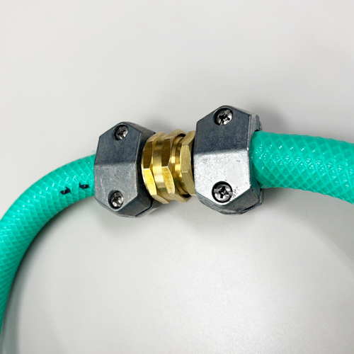 EA124GC-32F(3/4”NHメス)と合わせて使うと接続できます。