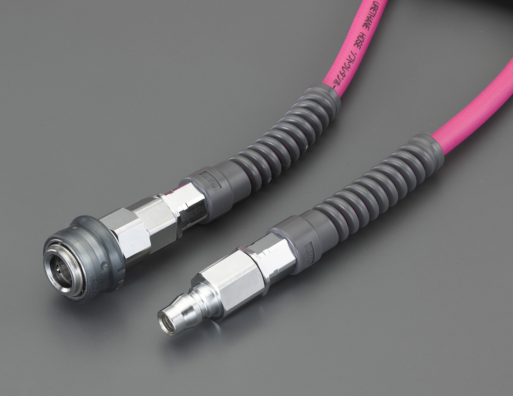 25.0/36.5mmx30m エアーホース(黒/ゴム製) EA125AG-30｜25.0⁄36.5mmx30m エアーホース(黒⁄ｺﾞﾑ製)のページ -