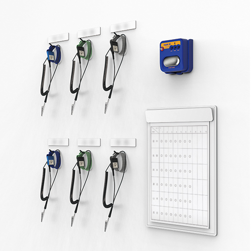 付属の固定ホルダーで壁や机に固定できます。