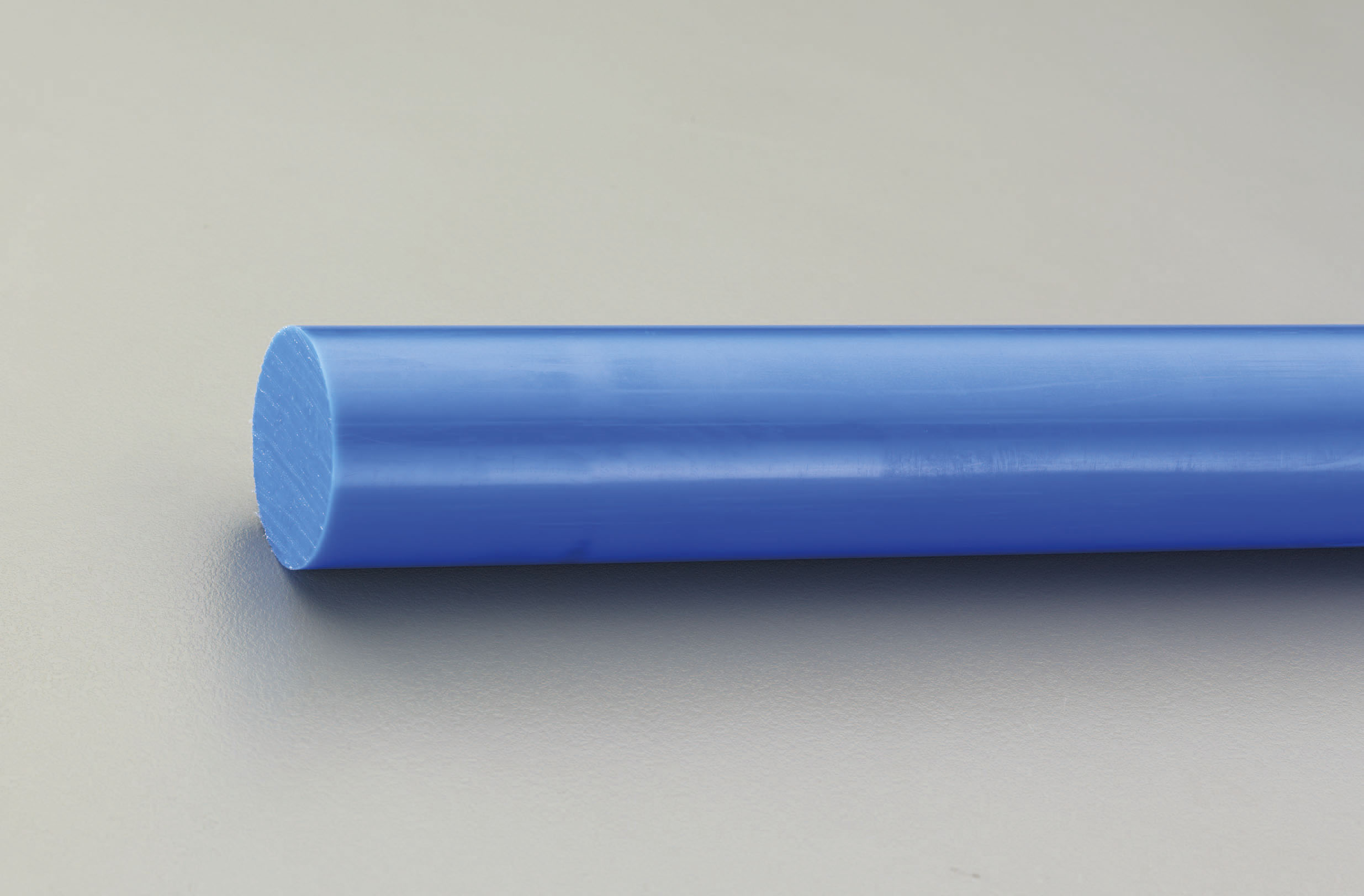 プラスチック MC901 丸棒（青） 直径 140mm 430 mm オンラインストア