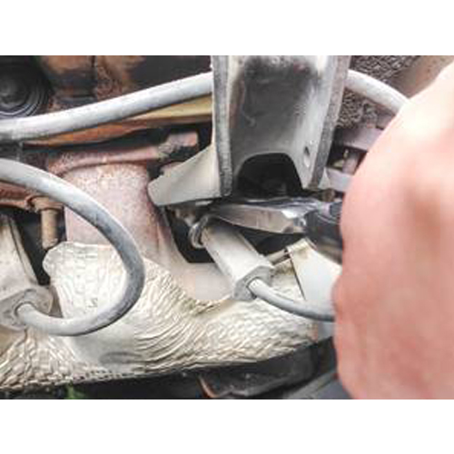 固着したスパークプラグケーブルの取り外しに最適