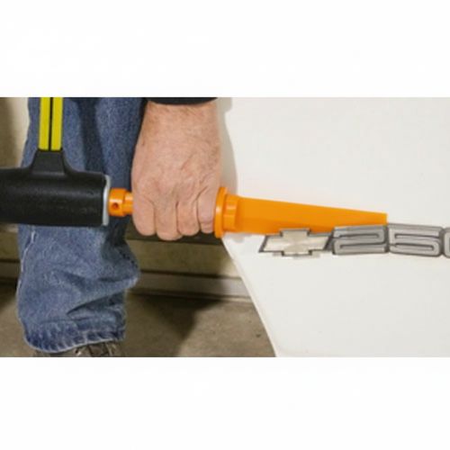 エンブレム等も下地を傷つけずに取り外し可能