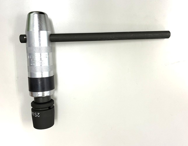 使用イメージ（ソケットは別売です。）