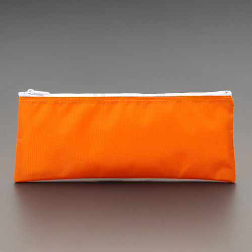 ※付属の工具袋は、予告なくデザイン変更になる場合があります。ご了承ください。