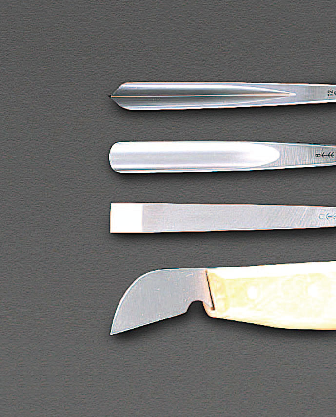 EA588GA-4｜４本組 彫刻刀のページ