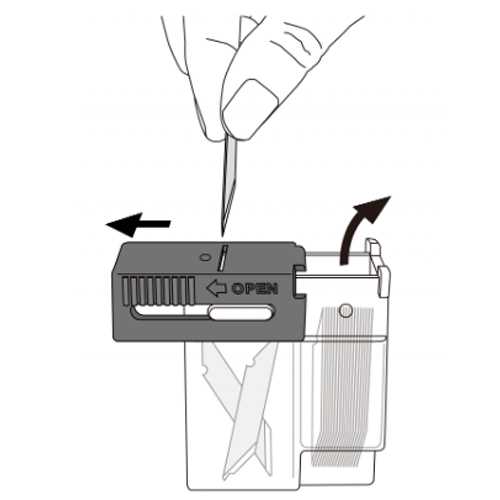「OPEN」の方向にスライドさせると新しい替刃を取り出すことができ、スリットから使用済みの刃を一時的に入れておくことができます。