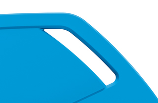 紐付け用のすき間を設けている為、保管場所に引掛けて管理できます