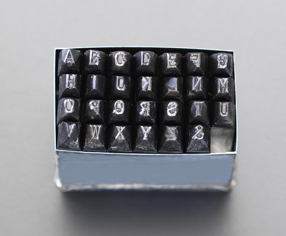 EA591BB-10｜10 mm 英字刻印セットのページ -