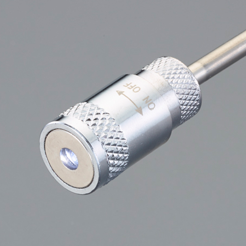 高強度ネオジム磁石使用、LEDライト付き