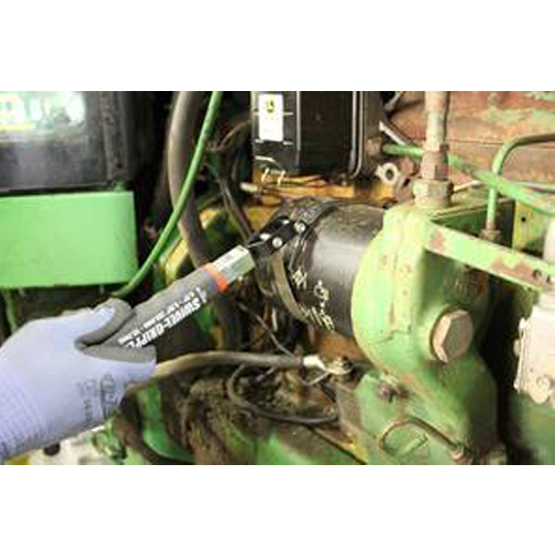 ハンドルの角度が自由に変えられるスイベルグリップのため、狭い場所でも簡単に回転できます。