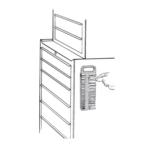 ソケットをトレイ内にしっかり保持し、トレイ自体もスチール面にピタッと固定する強力マグネット付き。