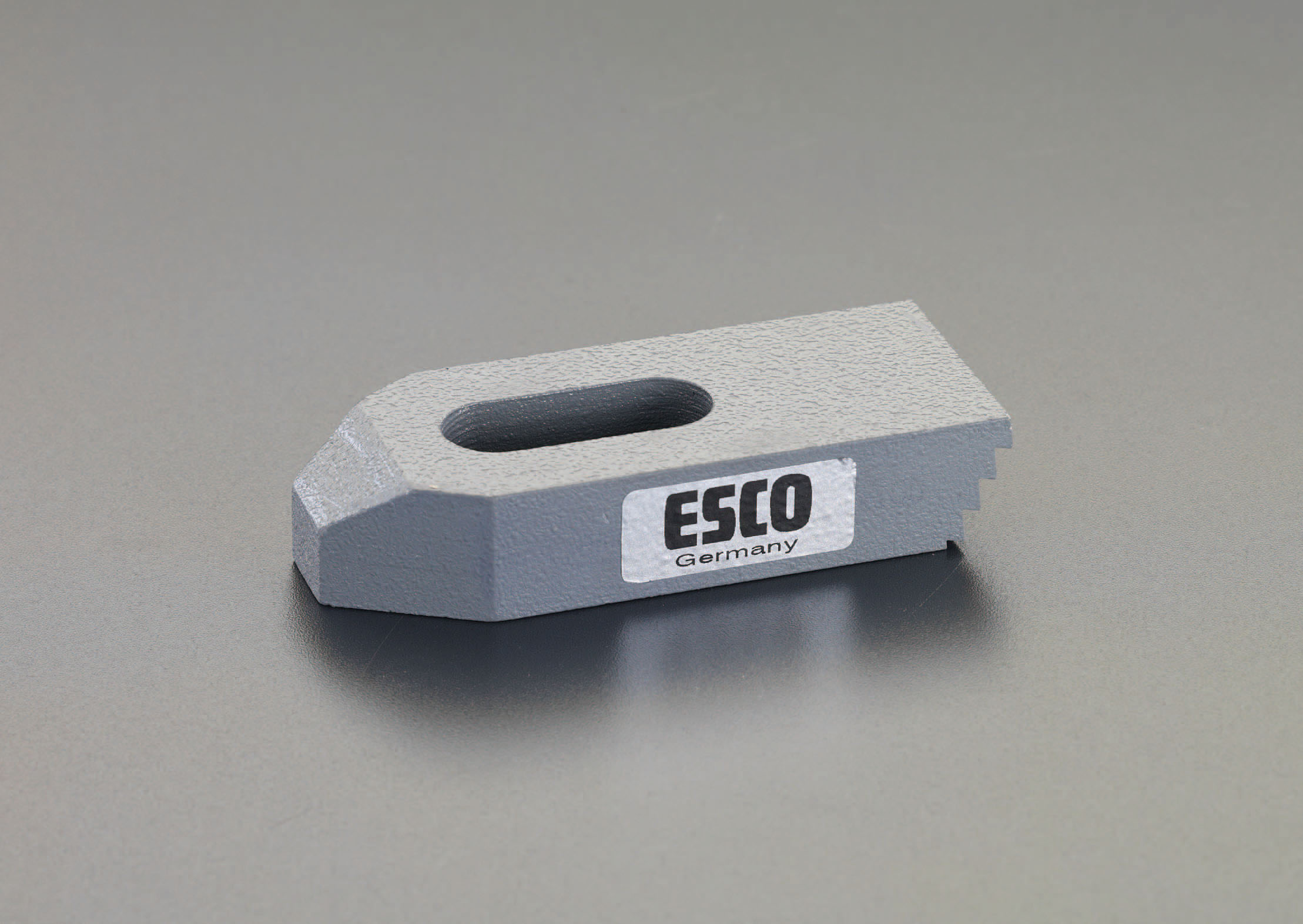 EA637CB-20｜M20x160mm ステップクランプのページ -