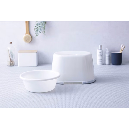 ※椅子は付いていません。