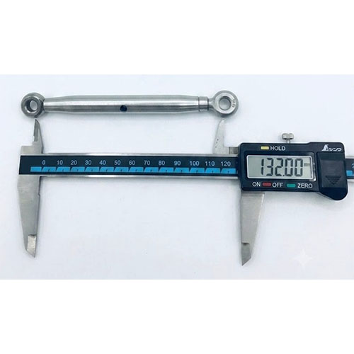 最小値（アイ間ピッチ）：約132mm