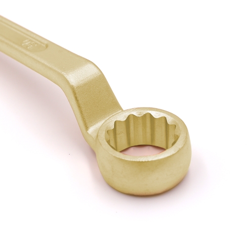 先端は円弧状の接点設計のため、ナットやレンチが削れるのを防ぎます。