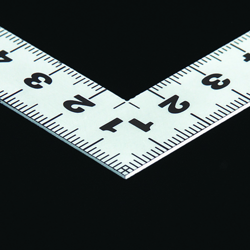 角部形状：同厚\nケガく際に材料にぴったり付けられるため、ケガキやすい形状