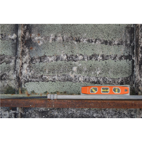 V溝付でパイプや電線管の計測に最適。