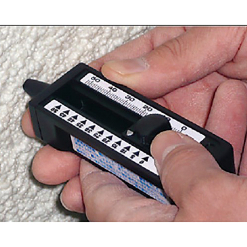 先端部が細くなっており、デコボコ面の測定に最適です。