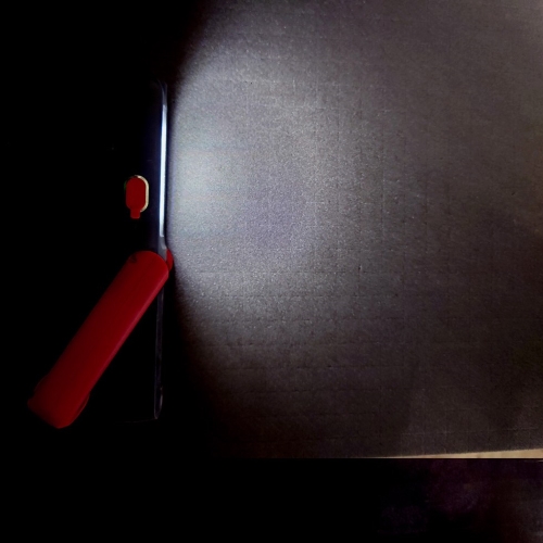 メインライト：弱