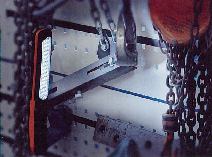 EA758C-85A｜[充電式] 作業灯/LED(ﾏｸﾞﾈｯﾄ付)のページ -