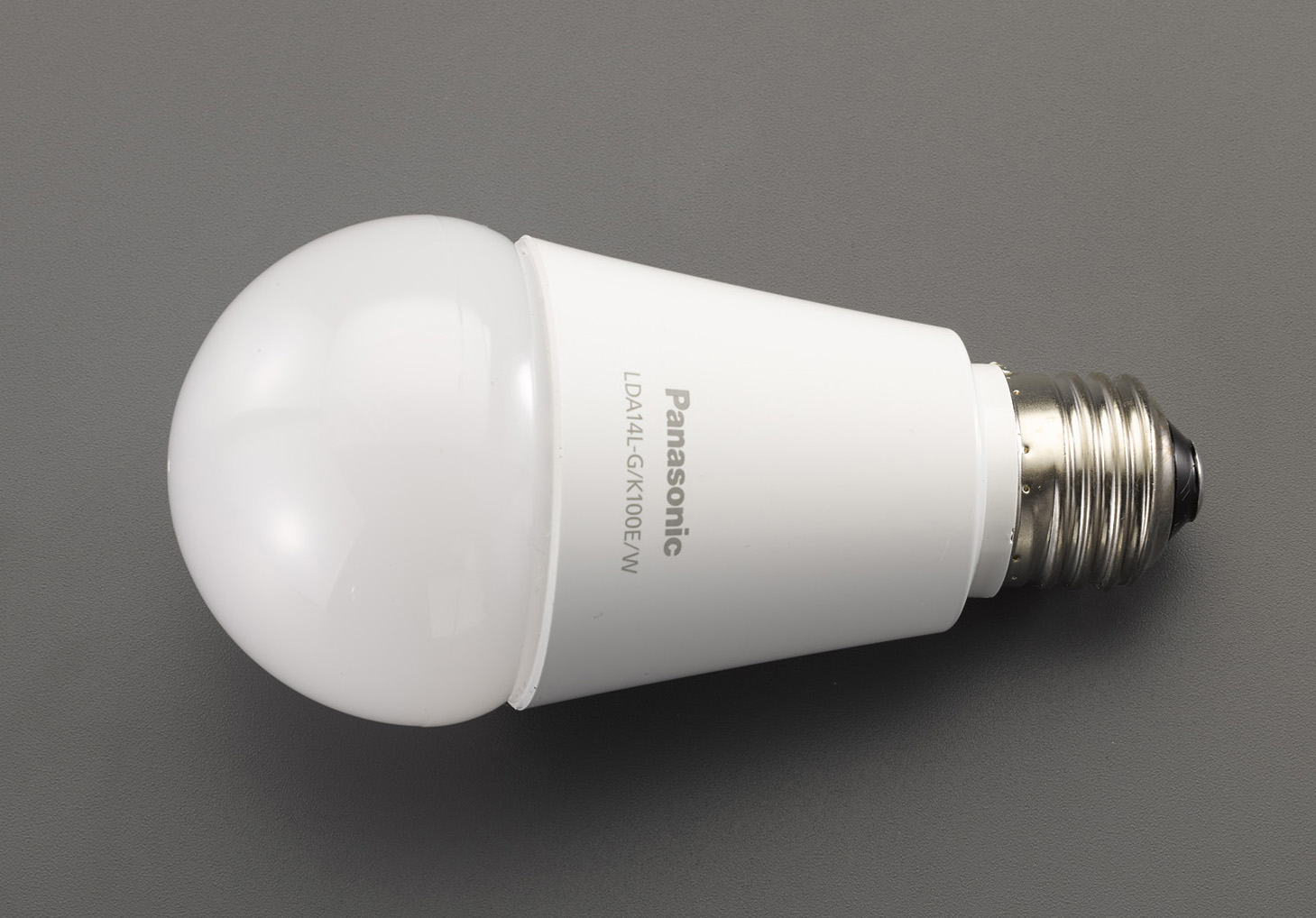 Ea758xr 110a Ac100v 14 3w E26 電球 ｌｅｄ 電球色 のページ Mro商材なら エスコ の通販で