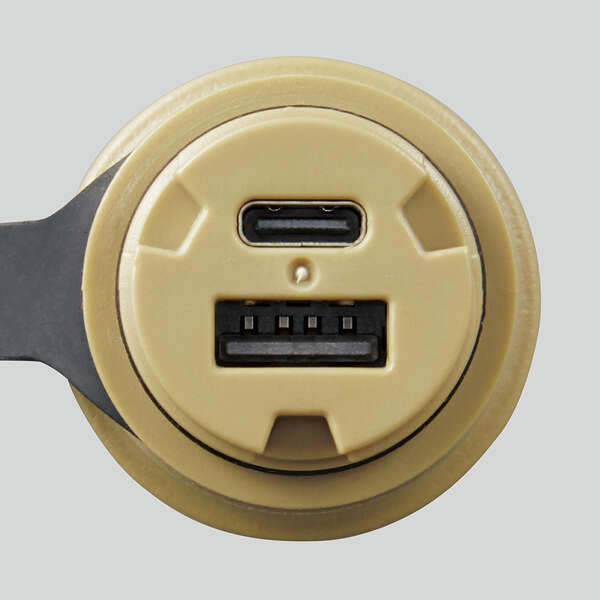USB Type-C(USB-C)コネクター搭載