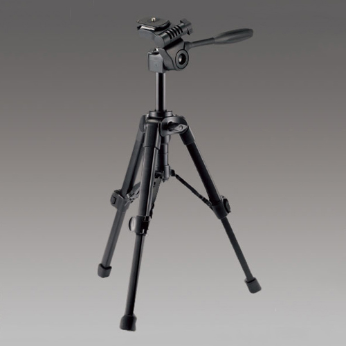 ポール部を外して雲台と脚部を直接取り付けるとミニ三脚としての使用も可能です。