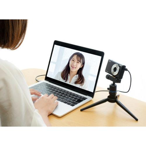パソコンにつなげて、WEBカメラとしても使用できます。
