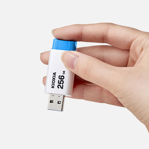 ワンプッシュで簡単操作\n※本商品はブラックです