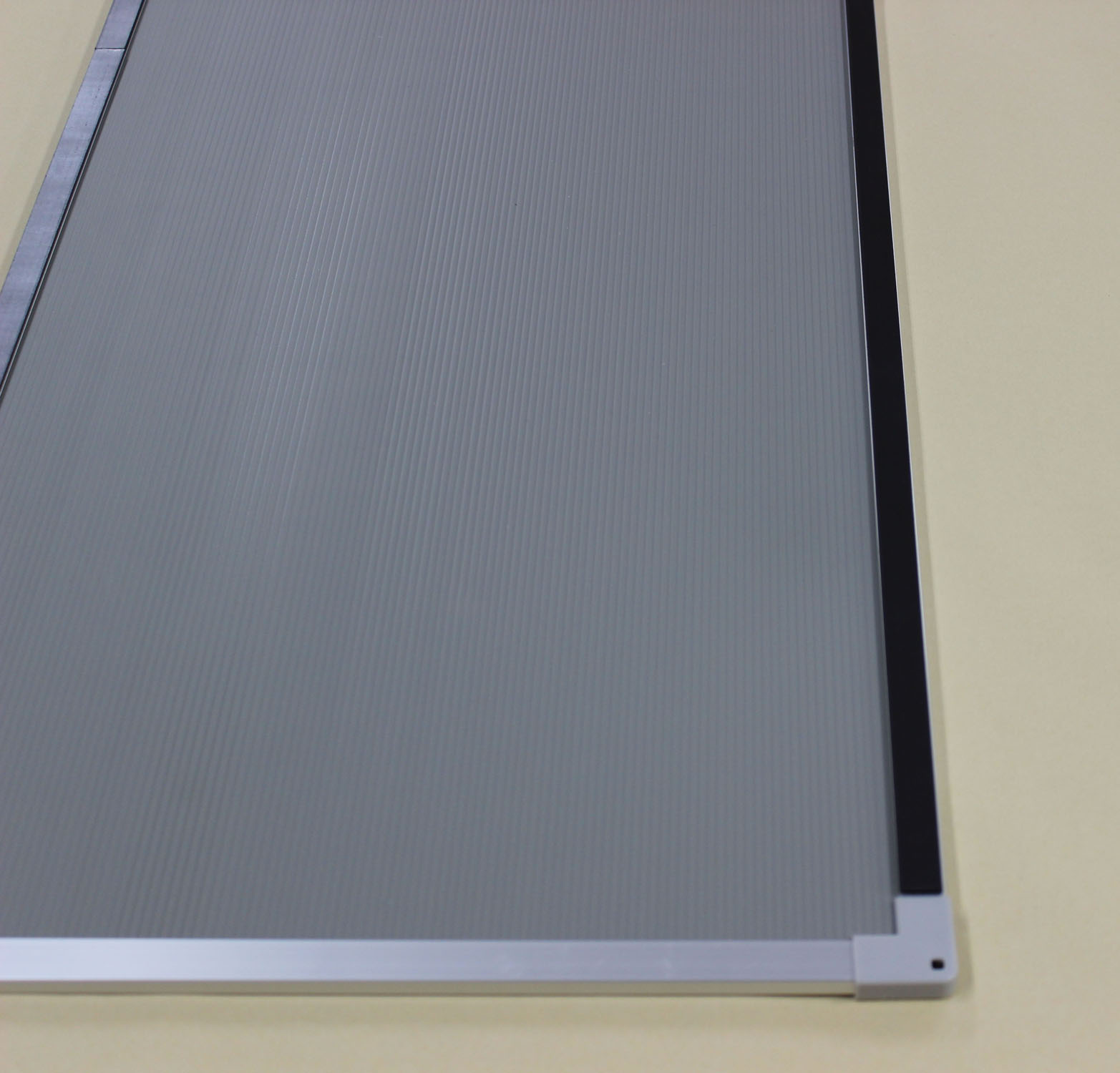 EA761LC-1A｜600x 350mm ホワイトボード(2枚)のページ -