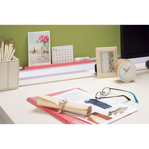 ※本商品はブルーです。\nポストカードやカレンダー置きに便利です。