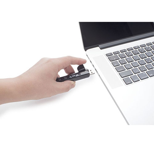 ケーブル不要で充電できる「USBダイレクト接続」\n