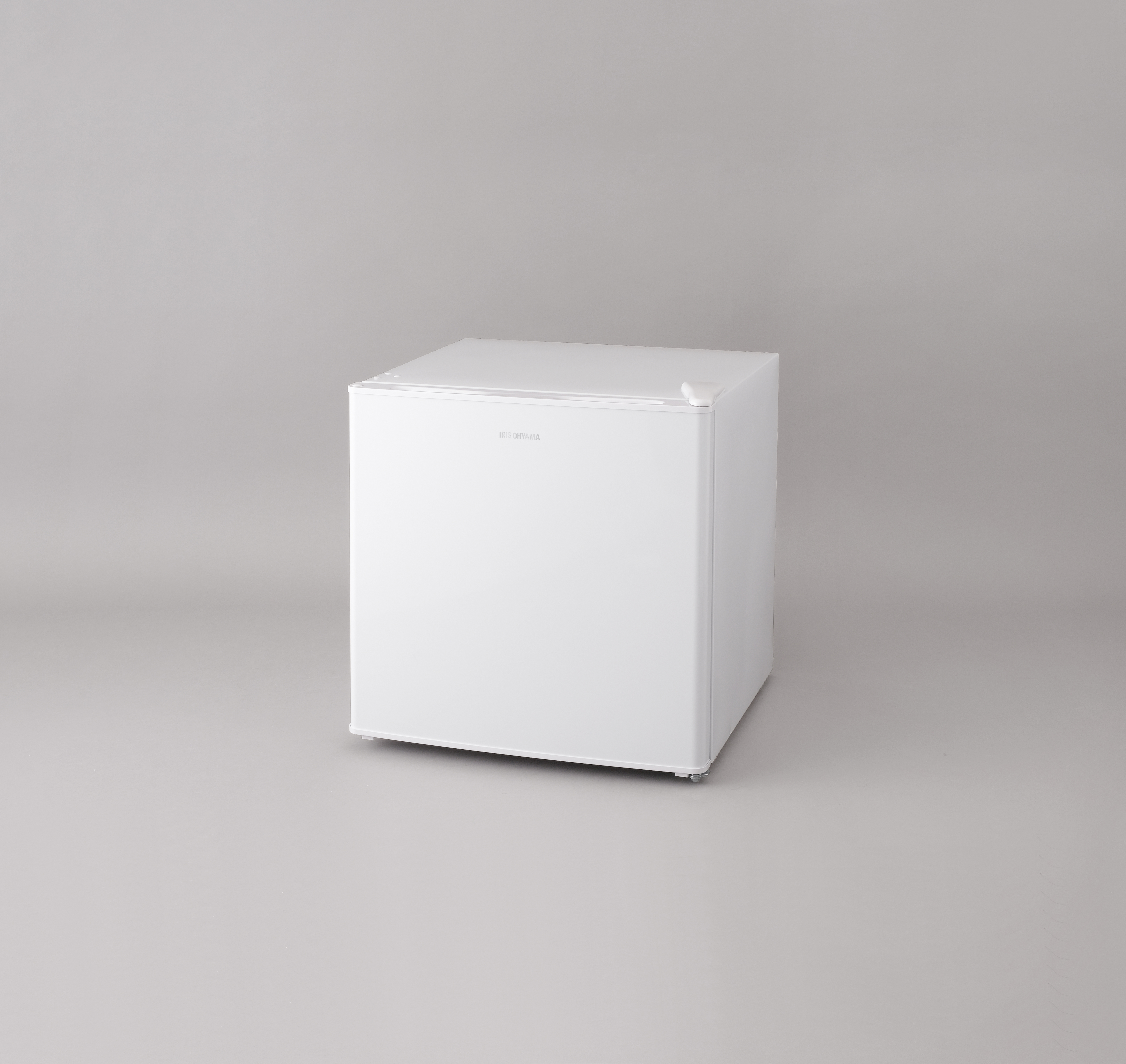 EA763AP-200A｜AC100V/60W( 42L) 冷蔵庫のページ -