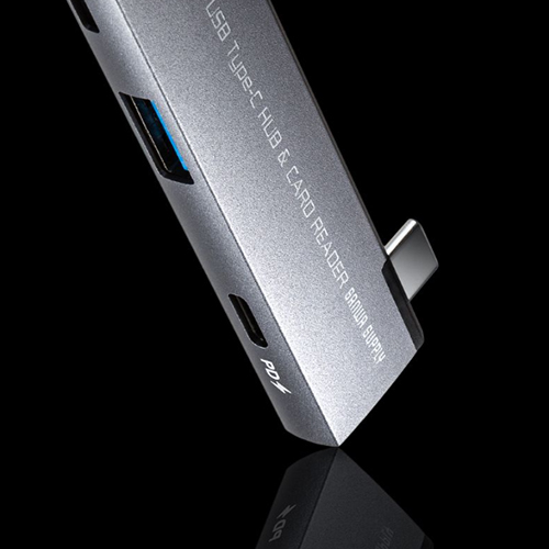 スタイリッシュなアルミ筐体