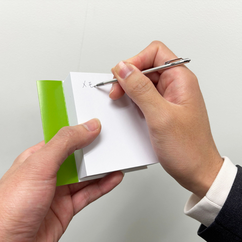 ※本商品のボディーカラーは黒色です。