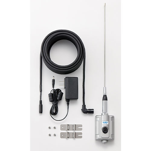 電源延長ケーブル (10m)、ポール固定用ブラケット（2個）、ブラケット取り付けネジ（M3*6）4本、ACアダプター付属