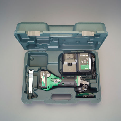 グラインダー本体、バッテリー、充電器、#36レジノイド砥石、スパナ、電池カバー、樹脂ケース