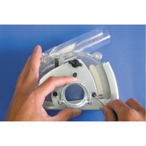 接続部とフランジの交換で多機種に対応