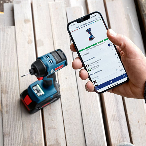 Bosch Toolboxアプリで「携帯端末機器からのロック(ロック解除)」機能を有効にします。