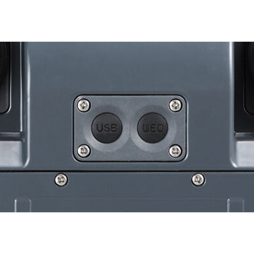 USB出力／照明点灯スイッチ