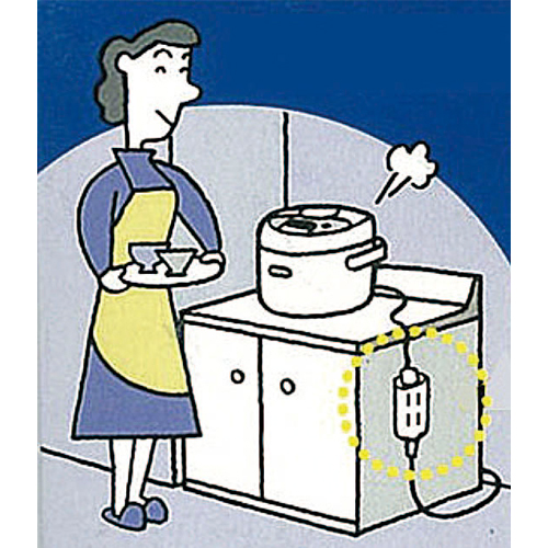 配線をすっきりさせ、つまづきの防止に