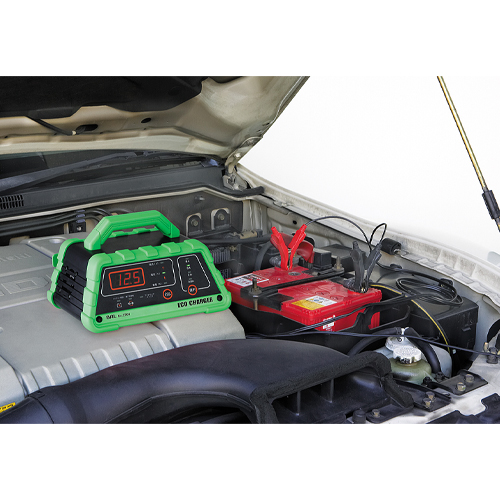 オートバイから農機・建機、小型船舶まで幅広く対応。アイドリングストップ車用バッテリーにも対応