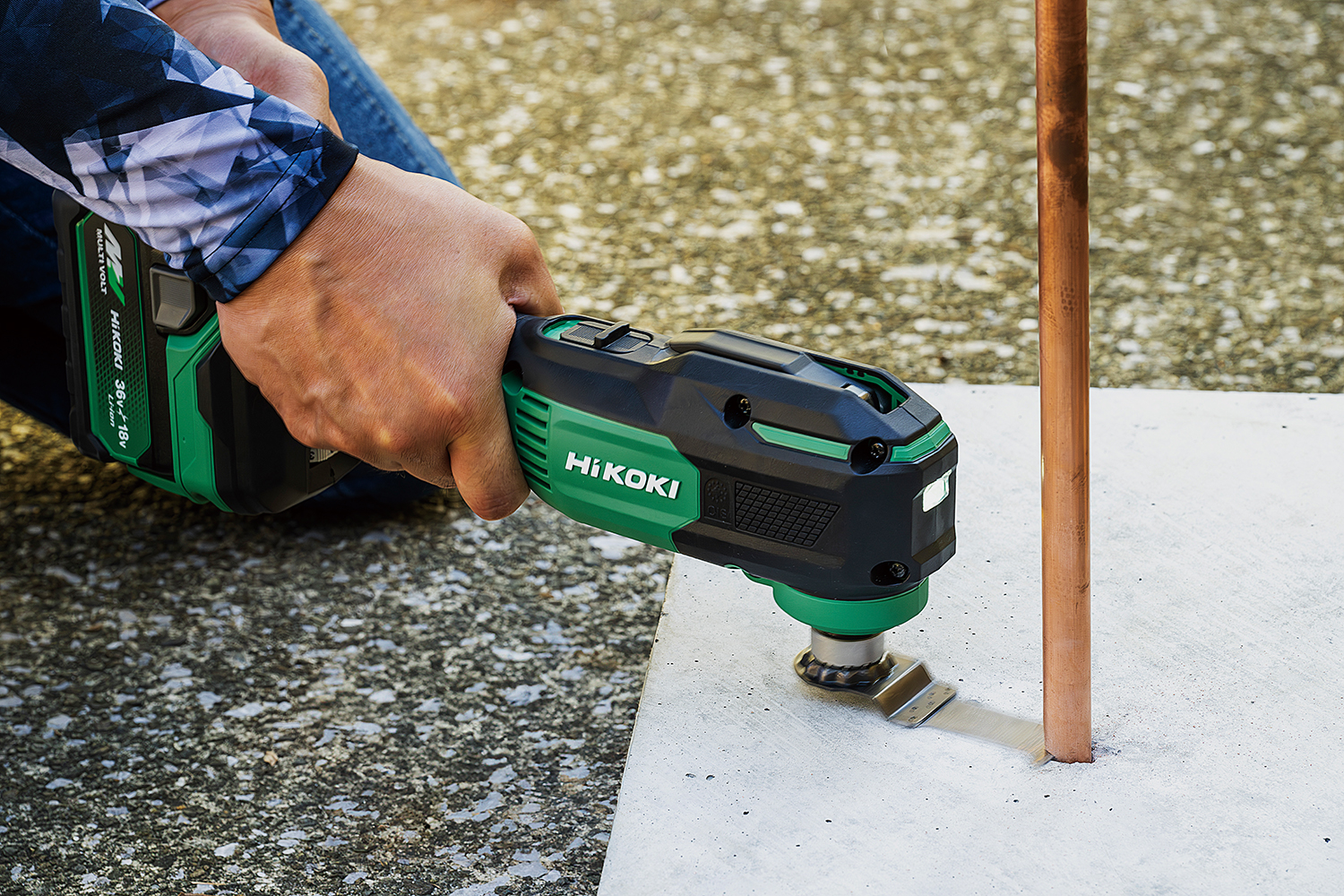 銅管切断に\n※ブレード・バッテリー等は別売です。