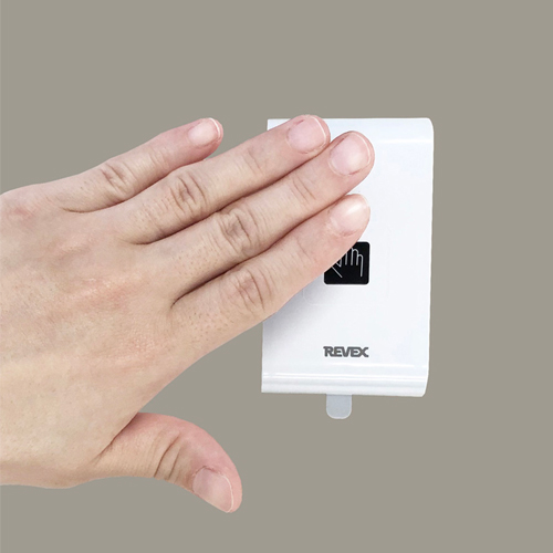 送信機に手をかざすとセンサーが感知し送信します。