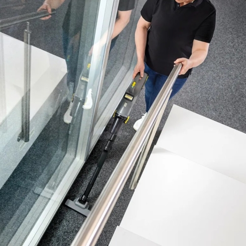 コードの取り回しがなく使いやすい