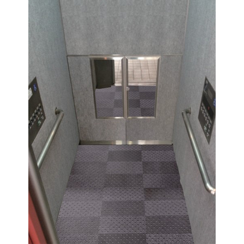 エレベーターの壁面を保護できます。