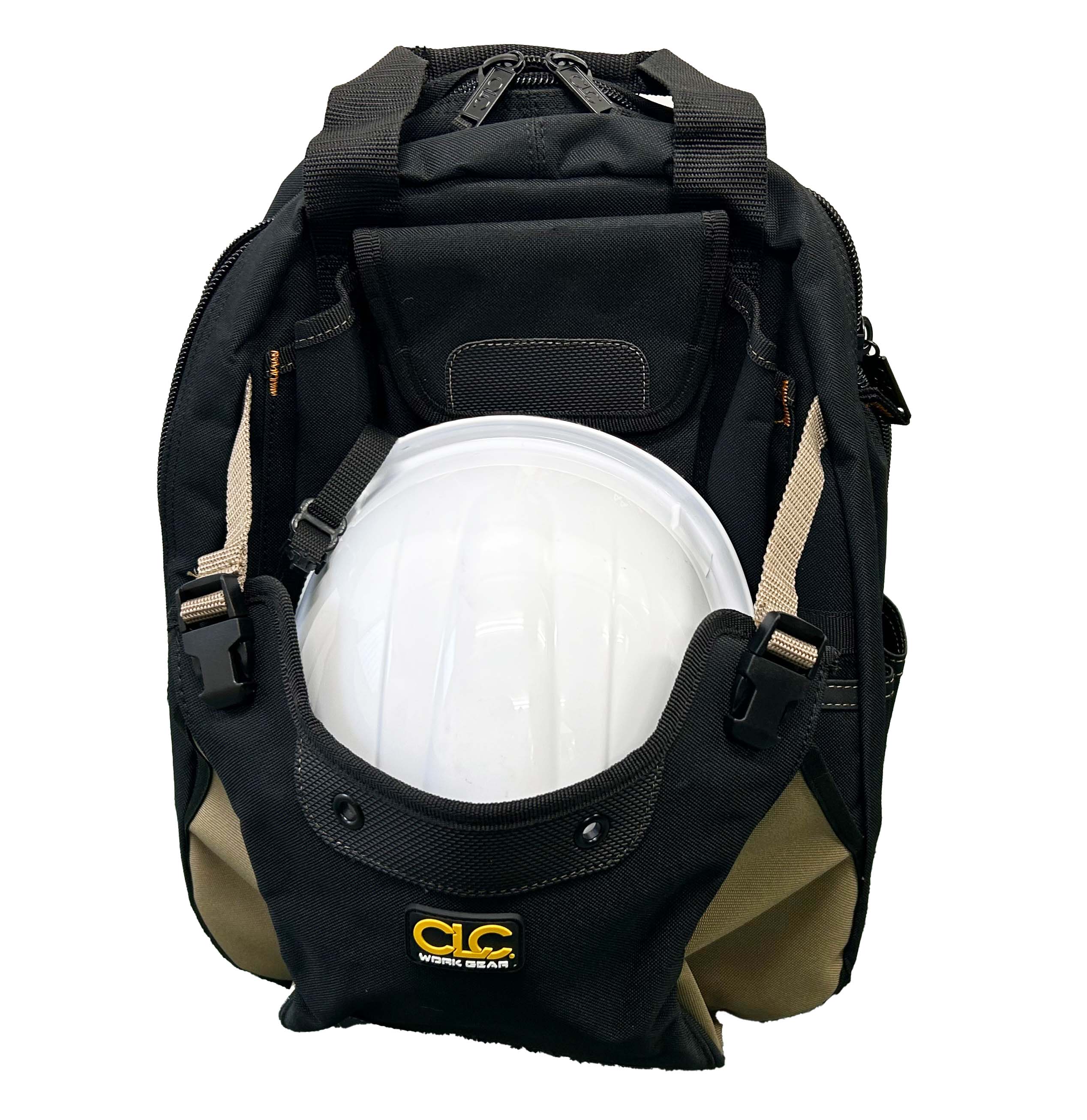 外部ポケットでヘルメットの収納ができます