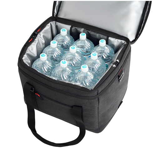最大収納容量目安:500ml…34本、2L…9本