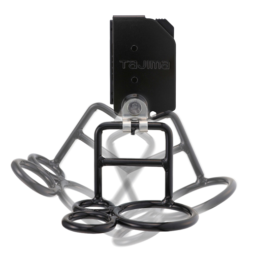 体の動きを邪魔しない自在ジョイントを採用